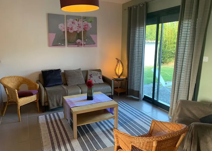 Le Clos Du Pontet Bed & Breakfast